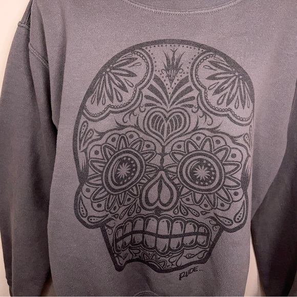Y2K Era Rude Skull Sweatshirt READ DESCRIPTION  Small Sugar Skull Grey - Picture 10 of 14